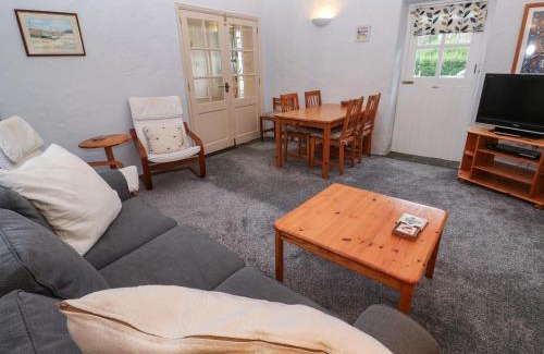 Newquay House | Honeycrock