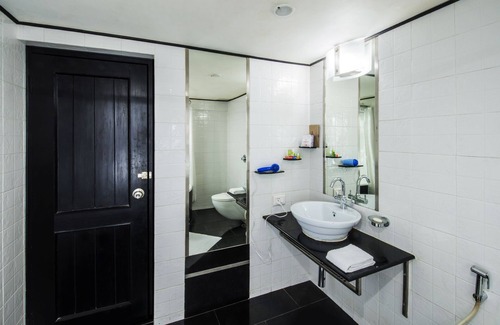 Manali Hotel | Honeymoon Inn