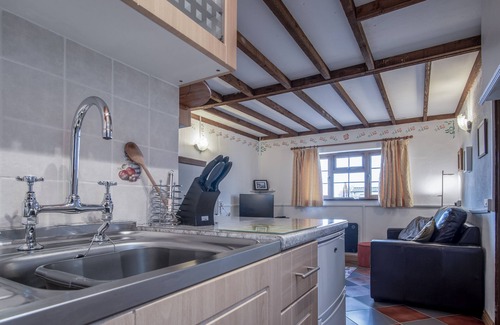 Amroth Cottage | Honeysuckle Cottage - 1 Bedroom - Amroth
