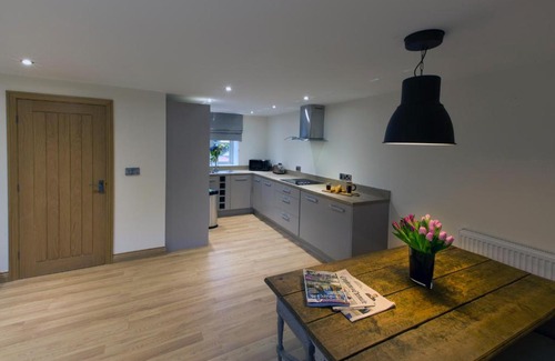 Astbury House | Honeysuckle Cottage, Drift House Holiday Cottages