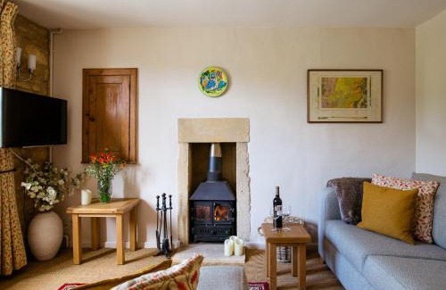 Blockley House | Honeysuckle Cottage