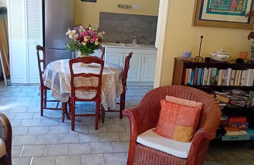 Equemauville Cottage | Honfleur, Cote de Grace, family self-catering 2 bed Gite fenced private garden