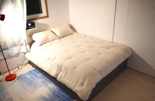 Sinchon-dong Apartment | Hongdae 10min, BEST location
