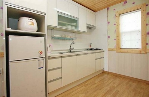 Changgae House | Hongsung Namdang Rodem Pension