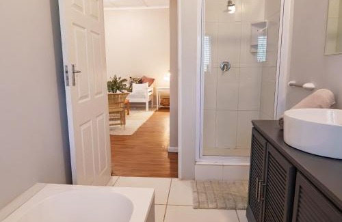 Wolseley Apartment | Hoogwater Garden Cottage