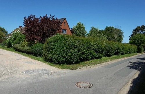 Midlum Apartment | Hook - Holiday apartment Hook - with south-facing terrace, very quiet location