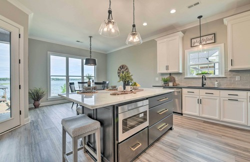 Norwood House | Hooked On Tillery Escape it All