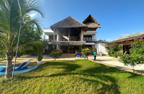 Bwejuu Bed & Breakfast | HOOM