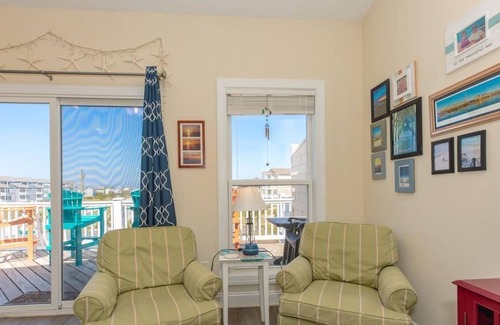 Surf City House | Hoos at the Beach - Nicely decorated 4 BR Sea Star Village Townhouse; Ocean