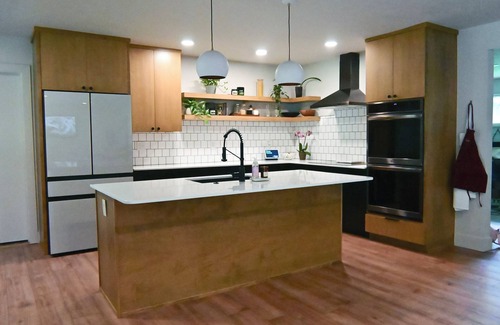 Bloomington House | Hoosier Acres House! Privacy meets Convenience!