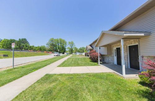 Bloomington Apartment | Hoosier Dugout Den