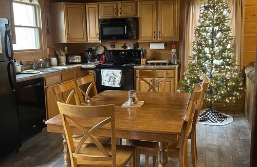 Helmsburg Cabin | Hoot Owl Cabin - Your home away from home!