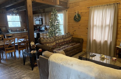 Helmsburg Cabin | Hoot Owl Cabin - Your home away from home!