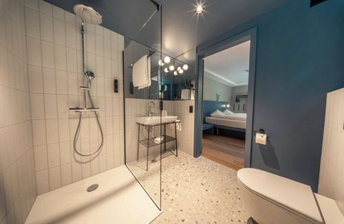 Unterseen Hotel | HOP Apartments & Suites