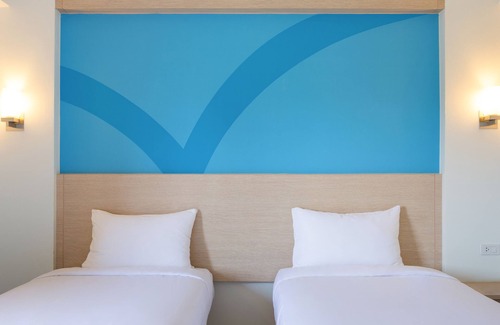 Ermita Night District Hotel | Hop Inn Hotel Ermita Manila