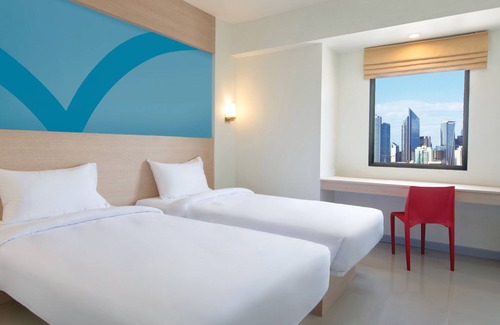Ermita Night District Hotel | Hop Inn Hotel Ermita Manila