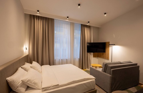 Kosancicev Venac Hotel | Hop Inn Rooms & Suites Belgrade