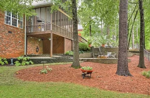 North Augusta House | Hop Skip & Jump over the River nMasters 2025 Home Rental n