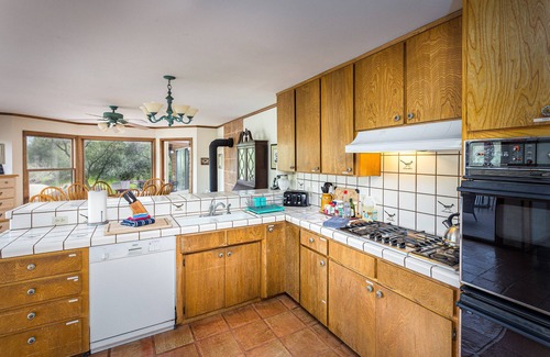 Three Rivers House | Hope's Vista - Pet Friendly, Great for Family Gatherings! Sleeps 12!