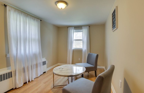 Hopewell Junction Apartment | Hopewell Junction Escape w/ Smart TV!