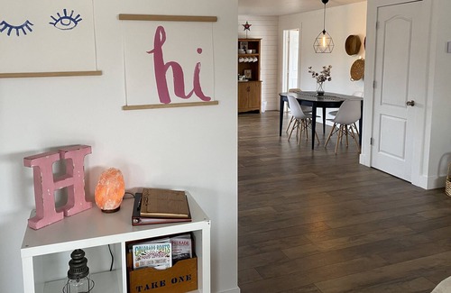 Clifton Cottage | Hopscotch Cottage on the Fruit and Wine Byway