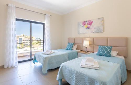 Telheiro Apartment | Horizon Apartment by Seewest