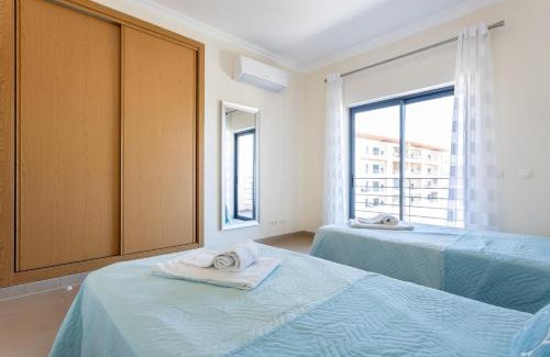Telheiro Apartment | Horizon Apartment by Seewest