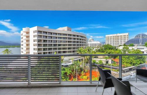 Cairns Central Business District Apartment | Horizons at Harbour Lights - Tropical Poolside Flair