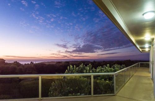 Margaret River House | Horizons House - spacious, ocean + bush views, peaceful
