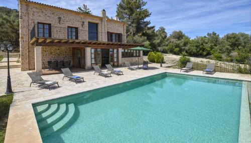 Petra House | Horlandis