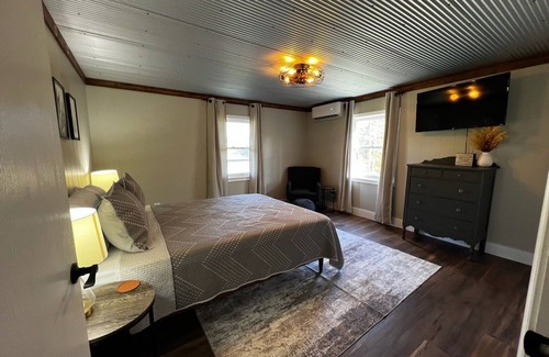 Paoli Cabin | Horse Creek Lodge