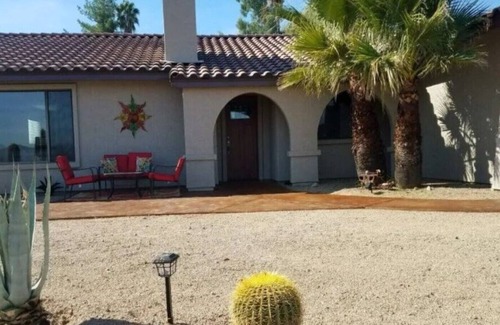 Wickenburg House | Horse property on the golf course