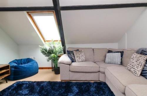 Hartland House | Horseshoe Cottage