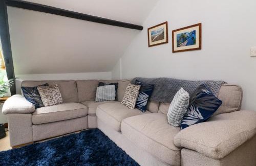 Hartland House | Horseshoe Cottage