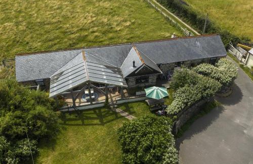Newquay House | Horseshoe Cottage