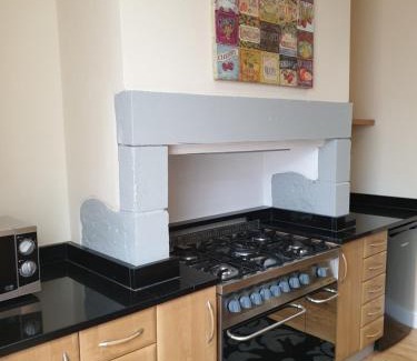 Ainley Top Apartment | Horseshoe Forge Plover Cottage Lindley