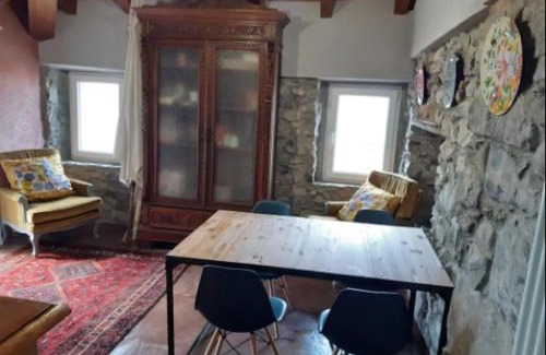 Lezzeno Apartment | Hortà - Charming Attic with Rooftop Lake View