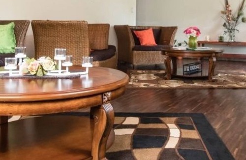Vara Blanca House | Hortensias Chalets Vara Blanca