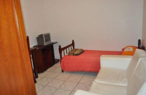 Londrina House | Hospedagem Centro Champagnat