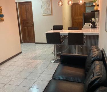 El Coyol Apartment | Hospedaje Ana Lu 1 Only 10 minutes from airport