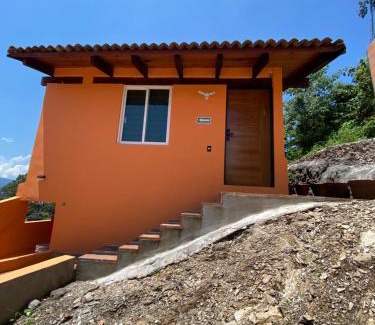 El Santuario House | Hospedaje Anturios Valle de Bravo