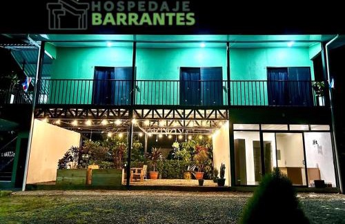 Sabalito Hotel | Hospedaje Barrantes