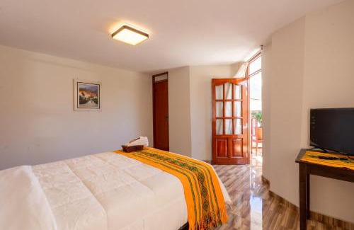 Tingo Hotel | Hospedaje El Castillo