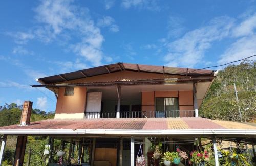 Pejibaye Bed & Breakfast | Hospedaje Luis & Ana