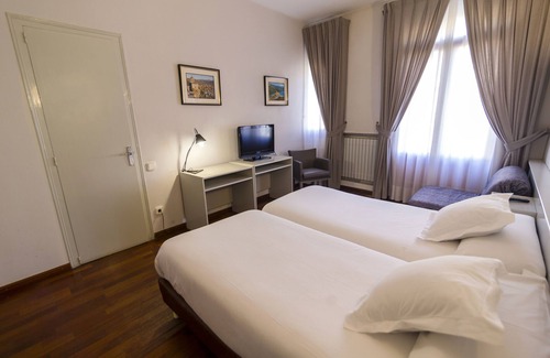 Las Ventas de Santa Lucia Hotel | Hospedium Hotel Lleida