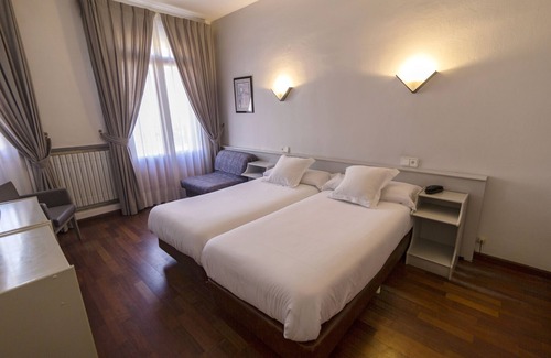 Las Ventas de Santa Lucia Hotel | Hospedium Hotel Lleida
