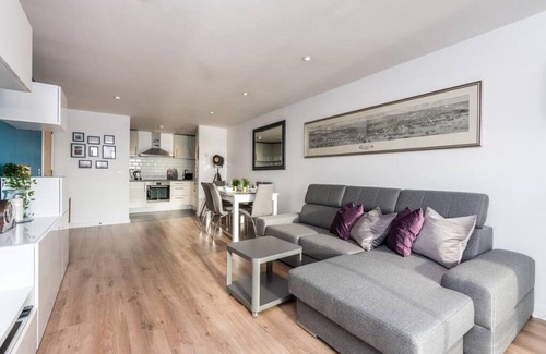 Baltic Triangle Apartment | Host Apartments The Baltic Penthouse With Balcon