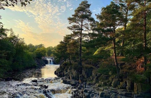 Barnard Castle Other | Host & Stay | The Cobblers