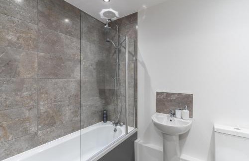 Taunton Apartment | Host & Stay - 36 Waterside Place