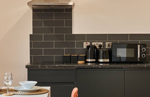 RopeWalks Apartment | Host & Stay Balcony Room, Sevenstay Apartments